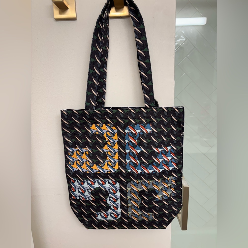 New Tory Burch abstract curly ribbon logo and swan tote